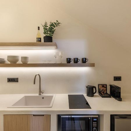 Morfes Luxury Suites By Caldera Houses Firostefani Exterior photo